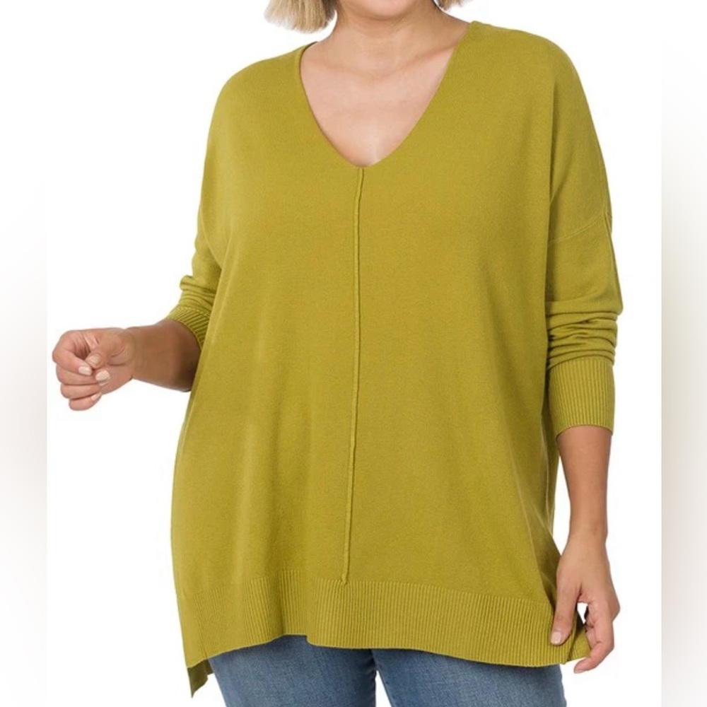 Zenana Hi Low‎ V-Neck Center Seam
Sweater 3X